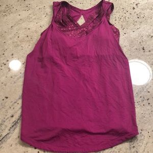 Lululemon tank